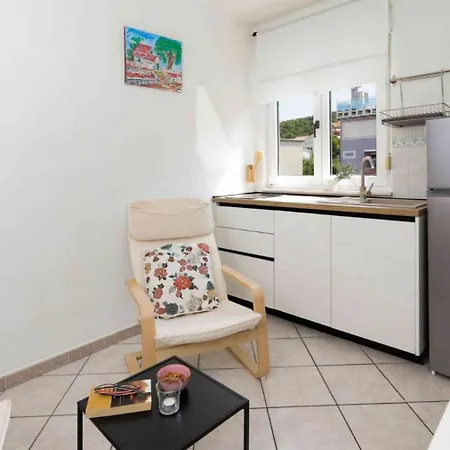 Apartman Lovric *