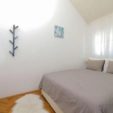 Apartamento Lovric