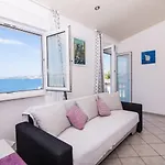 شقة Lovric تروغير